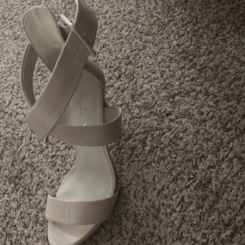 Shoes never worn
